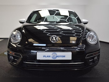 Used Volkswagen Beetle 2017 for sale - 78042397: Photo