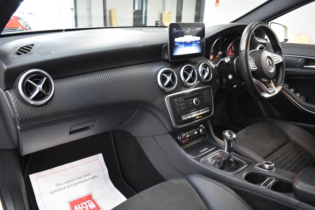 Used Mercedes-Benz A-Class 2017 for sale - 77691200: Photo 33