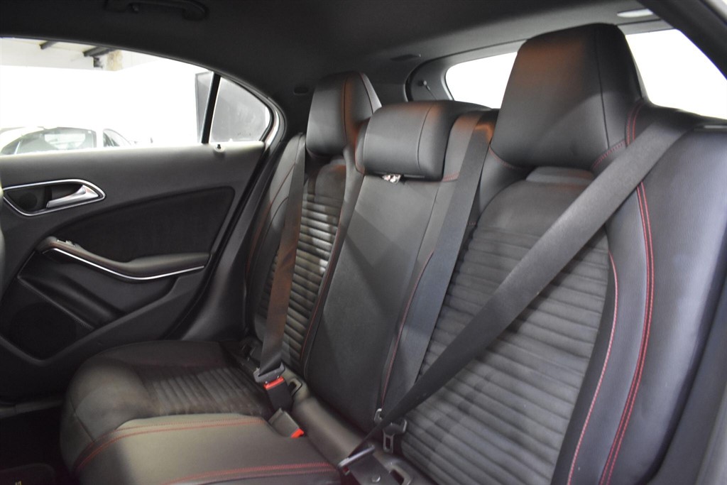 Used Mercedes-Benz A-Class 2017 for sale - 77691200: Photo 40