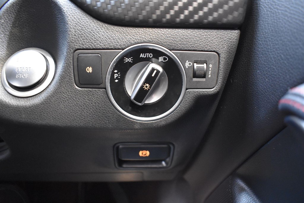 Used Mercedes-Benz A-Class 2017 for sale - 77691200: Photo 54