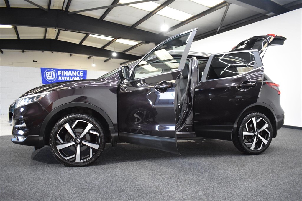 Used Nissan Qashqai 2018 for sale - 77354054: Photo 12