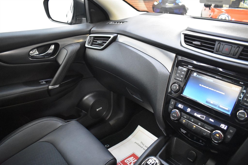 Used Nissan Qashqai 2018 for sale - 77354054: Photo 50