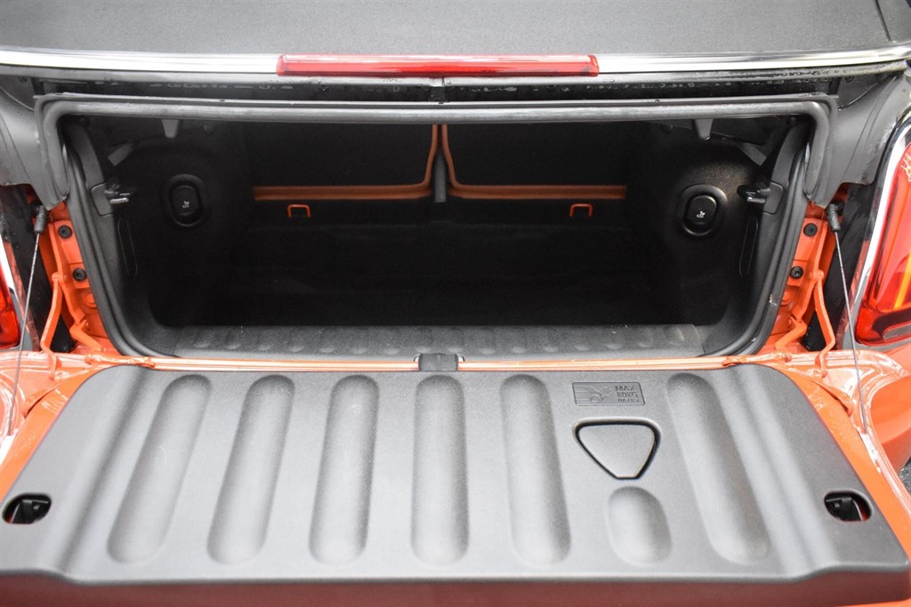 Used MINI Convertible 2020 for sale - 76339047: Photo 17