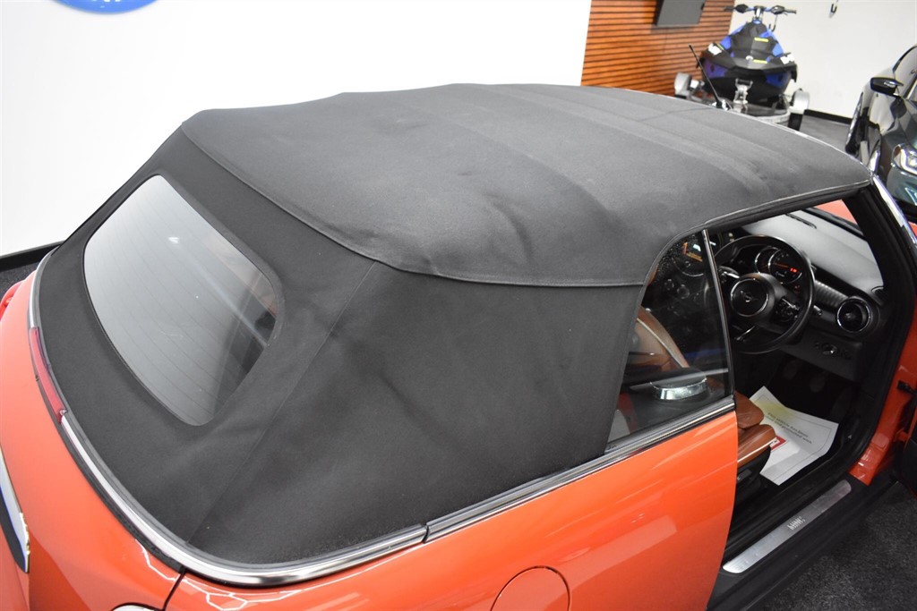 Used MINI Convertible 2020 for sale - 76339047: Photo 31