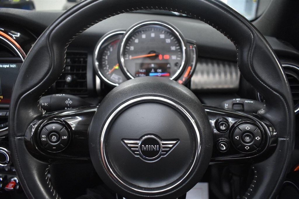 Used MINI Convertible 2020 for sale - 76339047: Photo 54