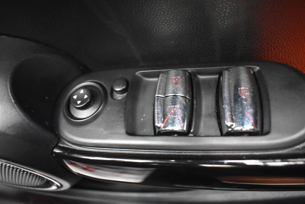 Used MINI Convertible 2020 for sale - 76339047: Photo 61