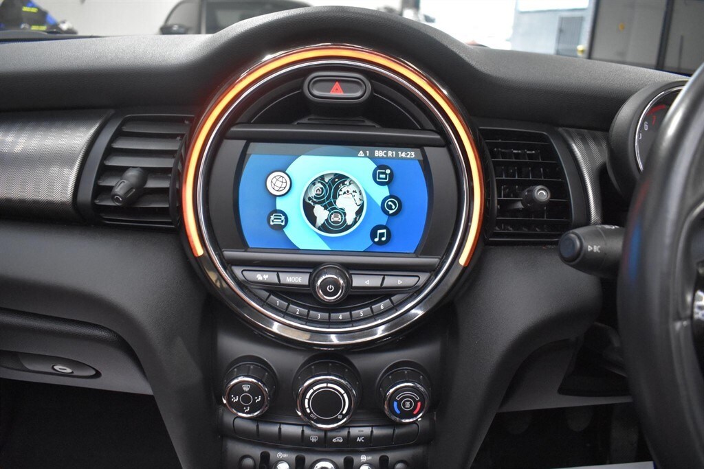 Used MINI Convertible 2020 for sale - 76339047: Photo 64