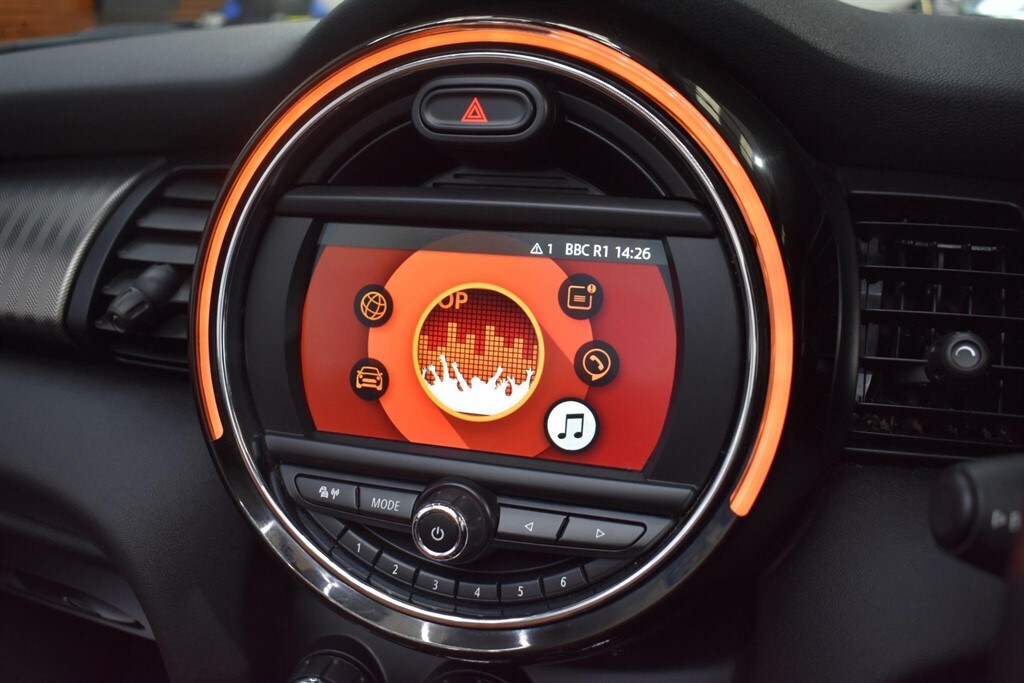 Used MINI Convertible 2020 for sale - 76339047: Photo 75