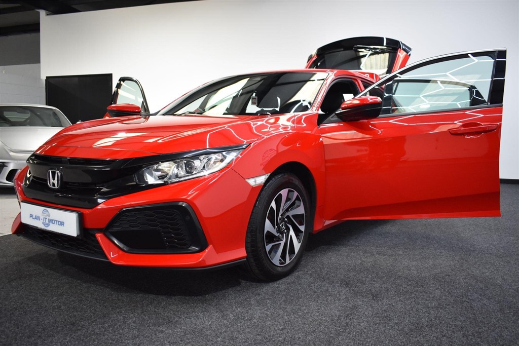 Used Honda Civic 2017 for sale - 77718289: Photo 11