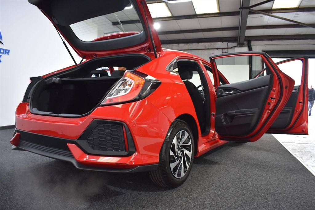 Used Honda Civic 2017 for sale - 77718289: Photo 15