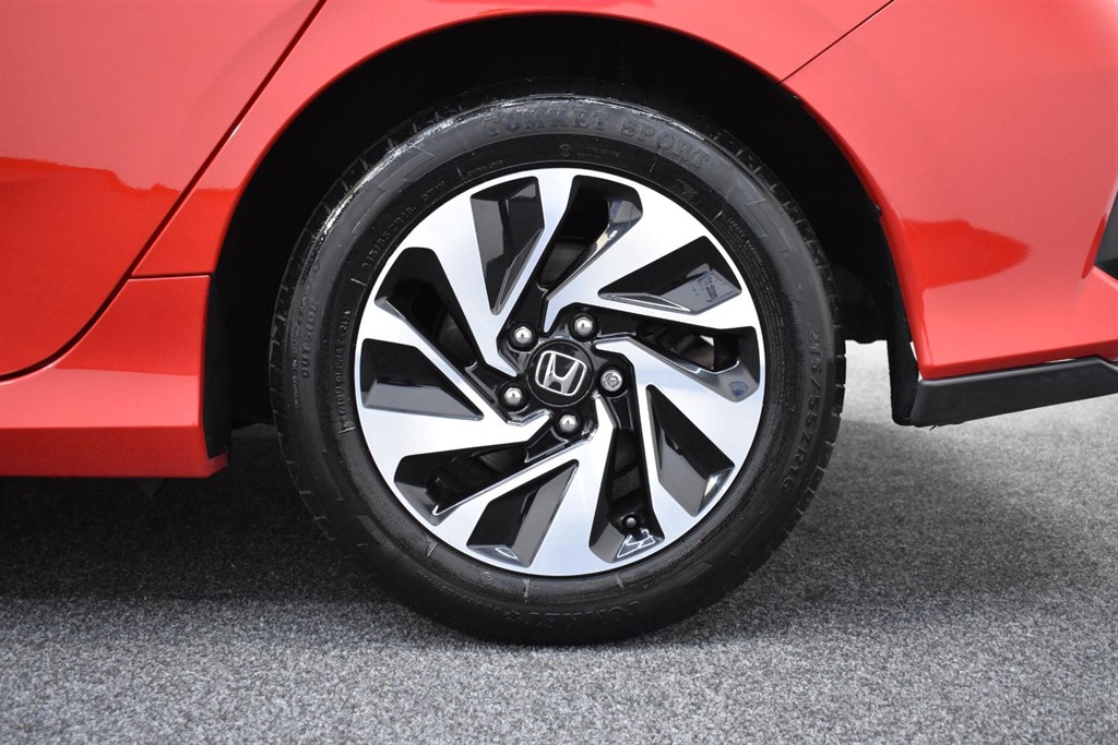 Used Honda Civic 2017 for sale - 77718289: Photo 19