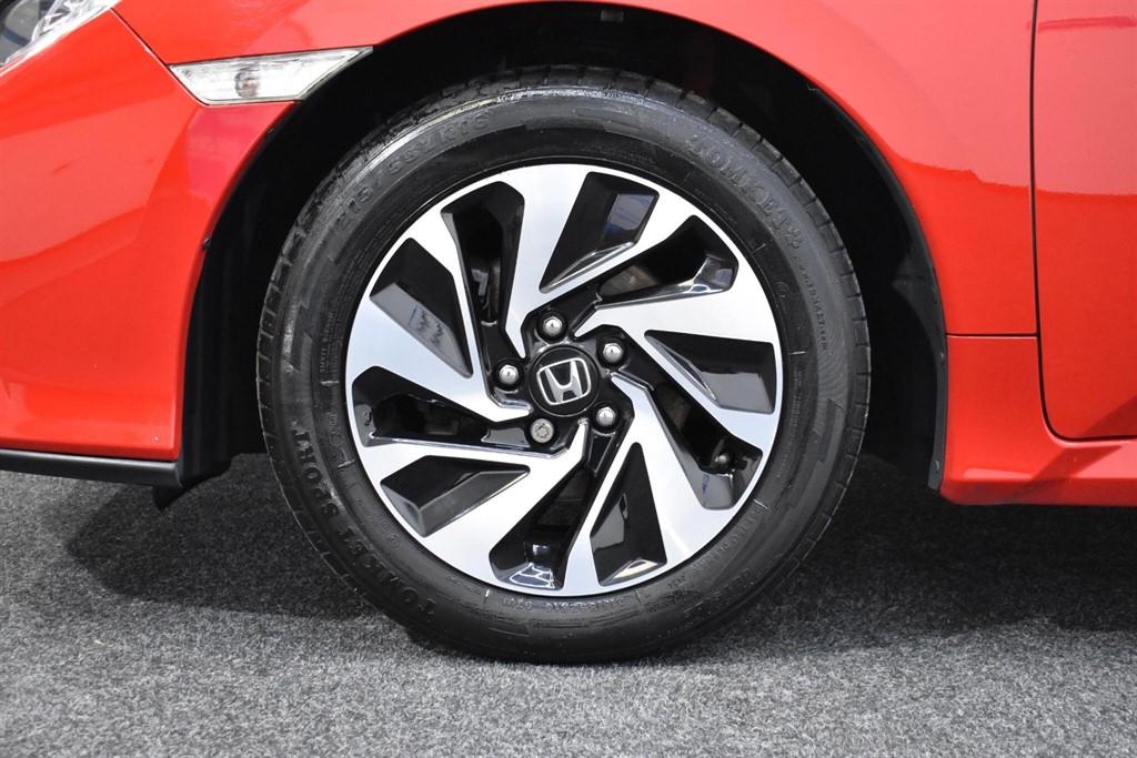 Used Honda Civic 2017 for sale - 77718289: Photo 20