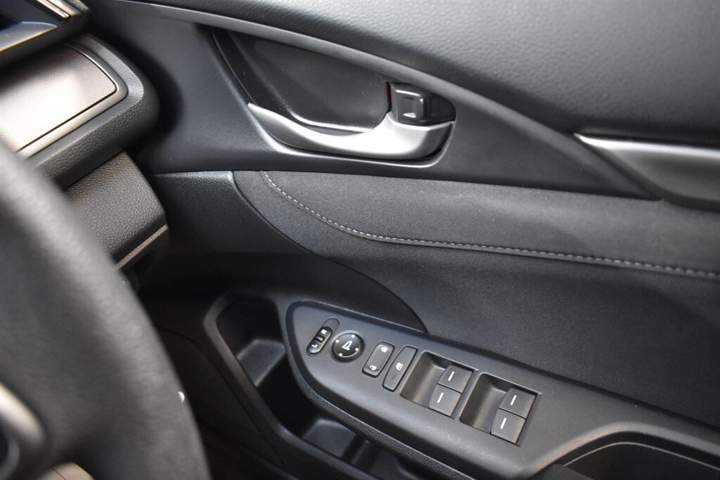 Used Honda Civic 2017 for sale - 77718289: Photo 51