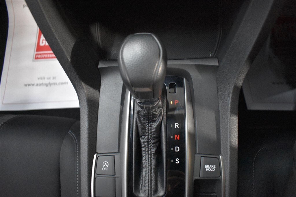 Used Honda Civic 2017 for sale - 77718289: Photo 59