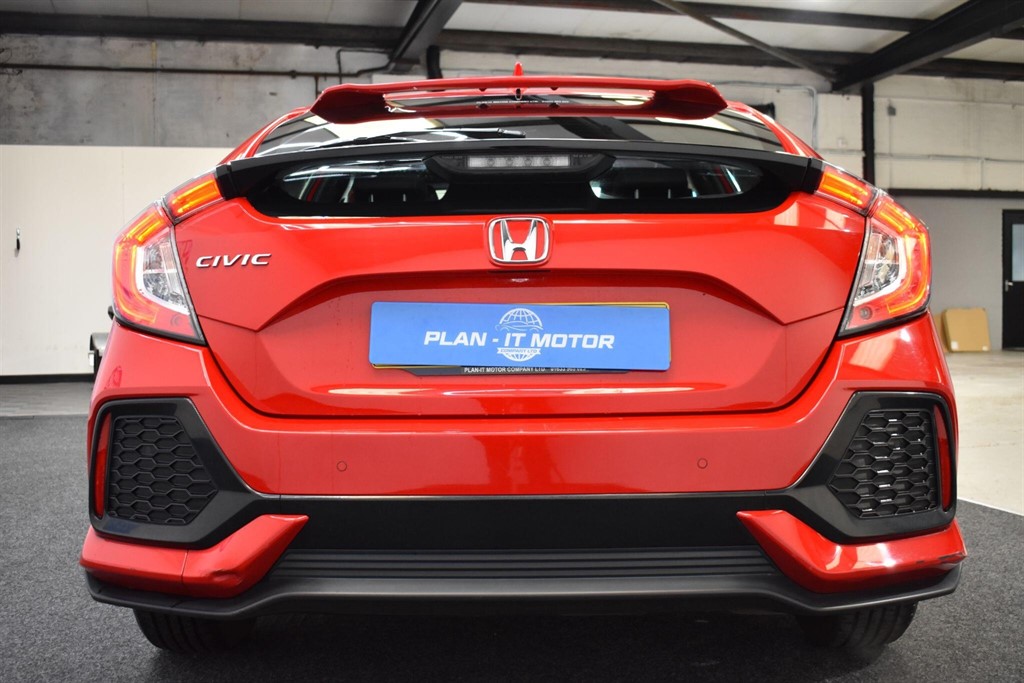 Used Honda Civic 2017 for sale - 77718289: Photo 6