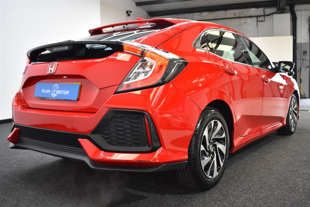 Used Honda Civic 2017 for sale - 77718289: Photo 7