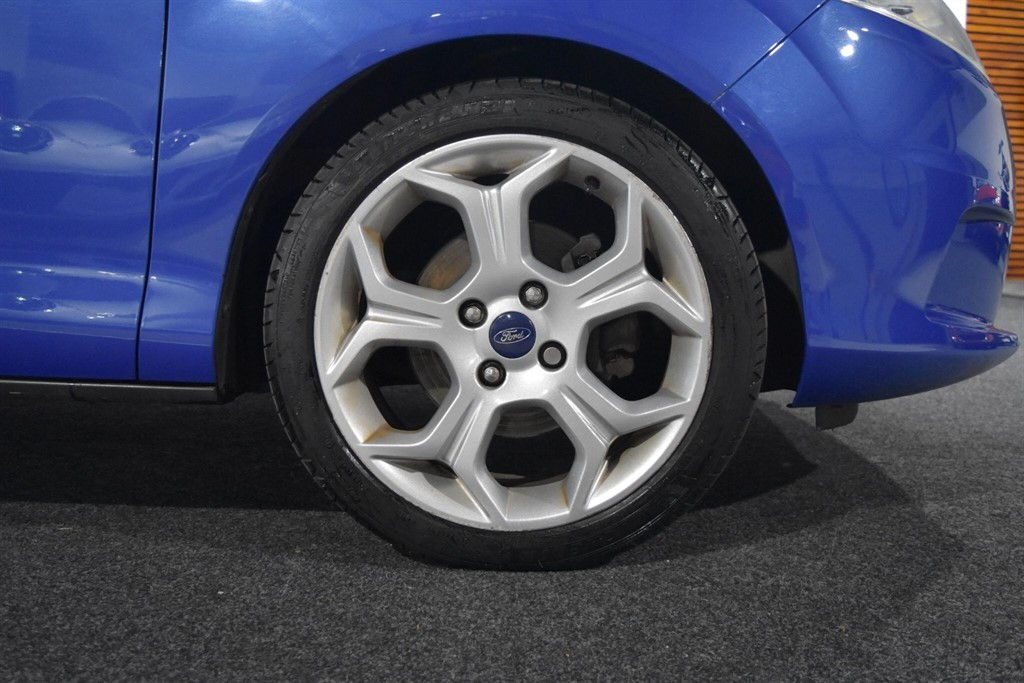 Used Ford B-MAX 2013 for sale - 77848366: Photo 17