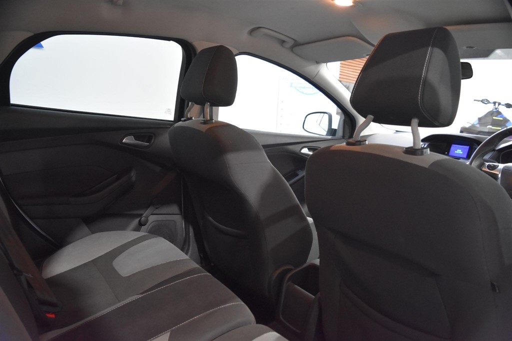 Used Ford Focus 2012 for sale - 77607230: Photo 37