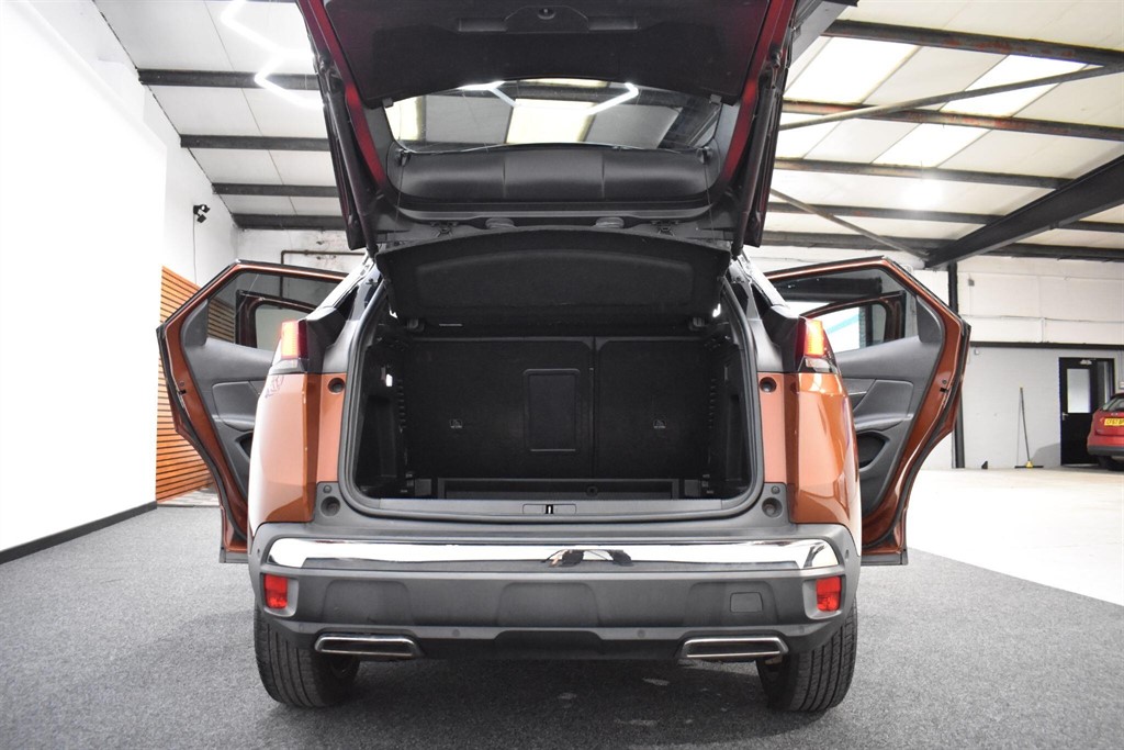 Used Peugeot 3008 2018 for sale - 76709727: Photo 16