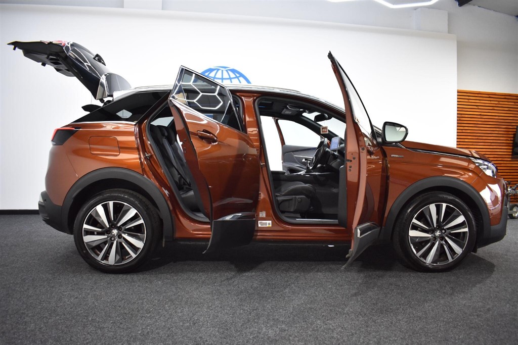 Used Peugeot 3008 2018 for sale - 76709727: Photo 18