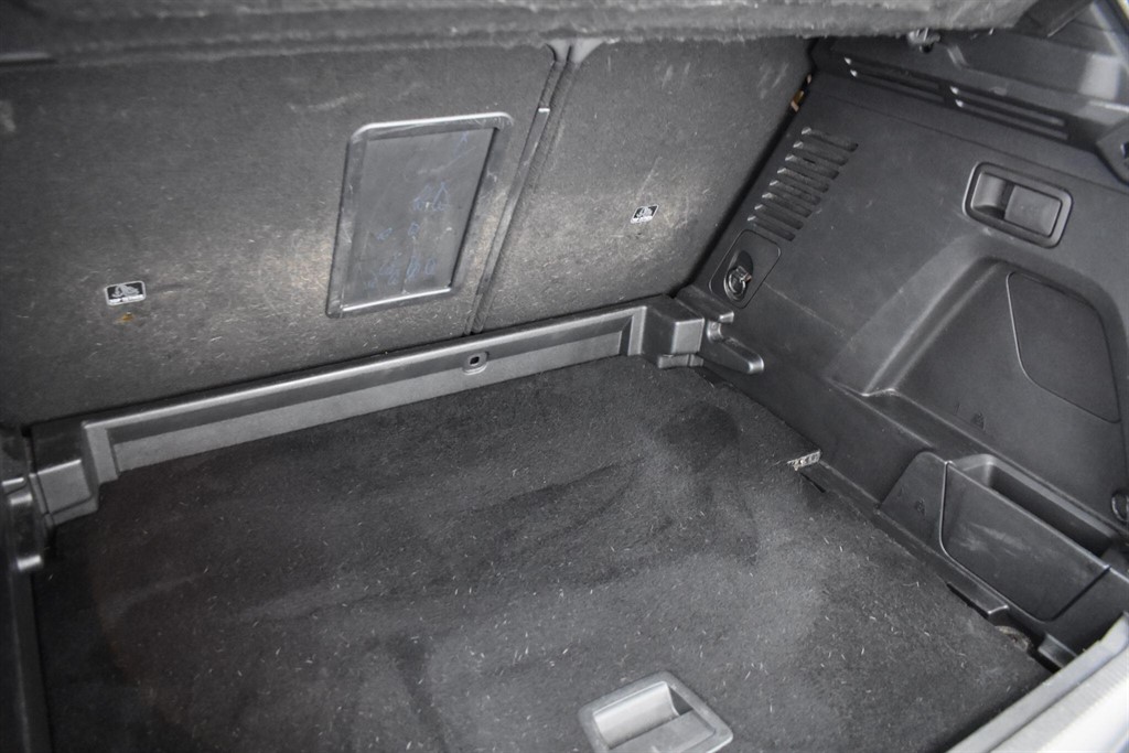 Used Peugeot 3008 2018 for sale - 76709727: Photo 21