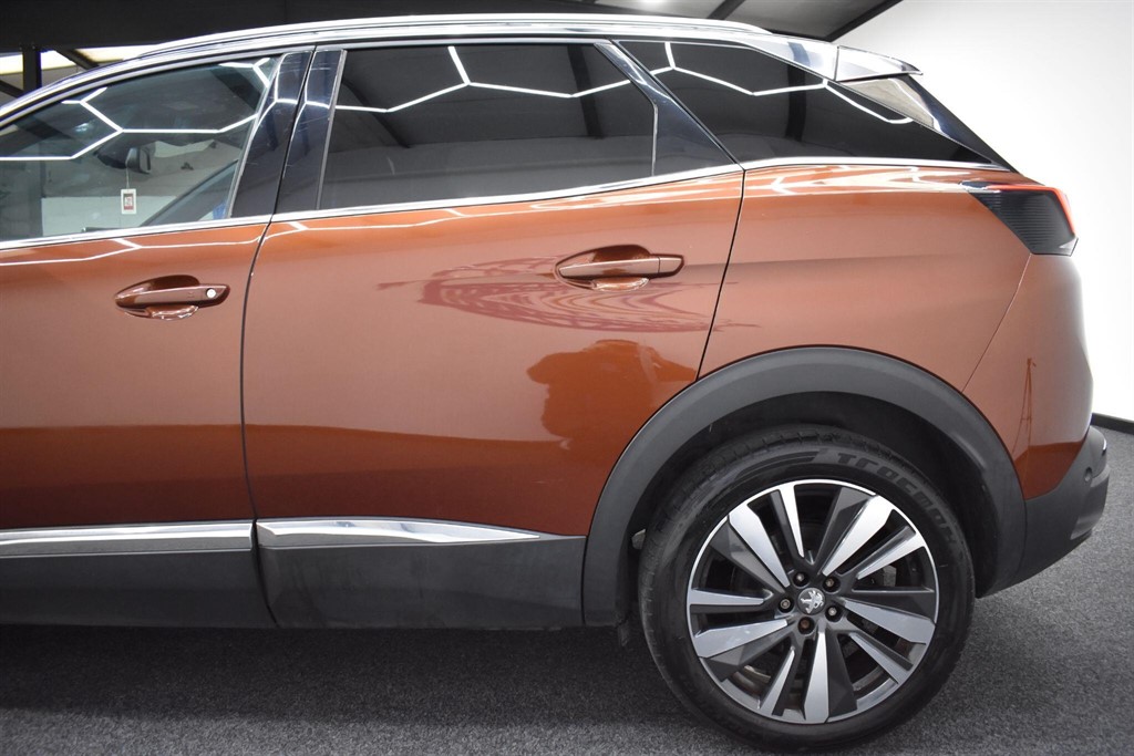 Used Peugeot 3008 2018 for sale - 76709727: Photo 5