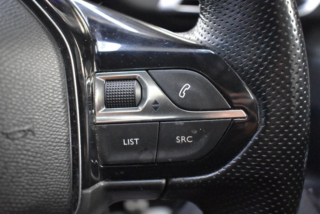 Used Peugeot 3008 2018 for sale - 76709727: Photo 65