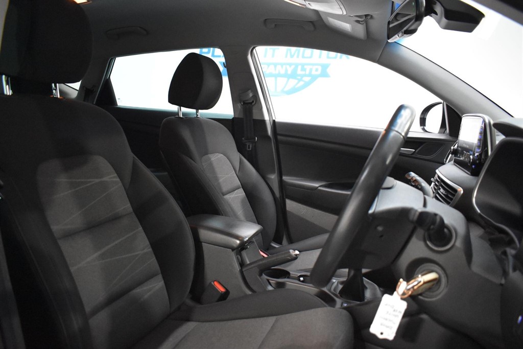 Used Hyundai TUCSON 2018 for sale - 77031689: Photo 31