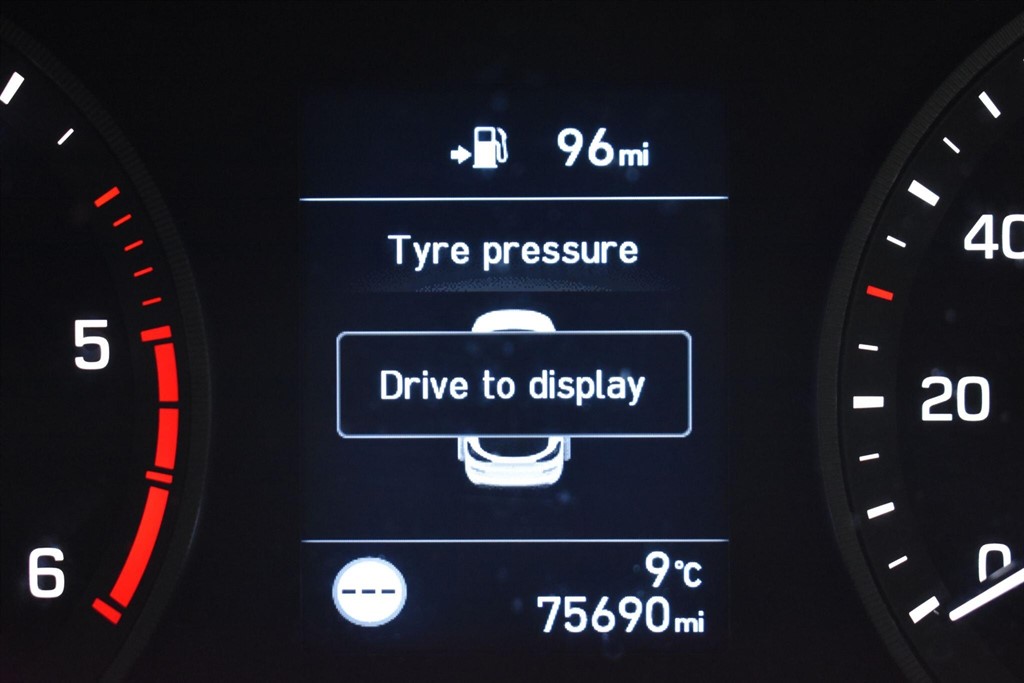 Used Hyundai TUCSON 2018 for sale - 77031689: Photo 74