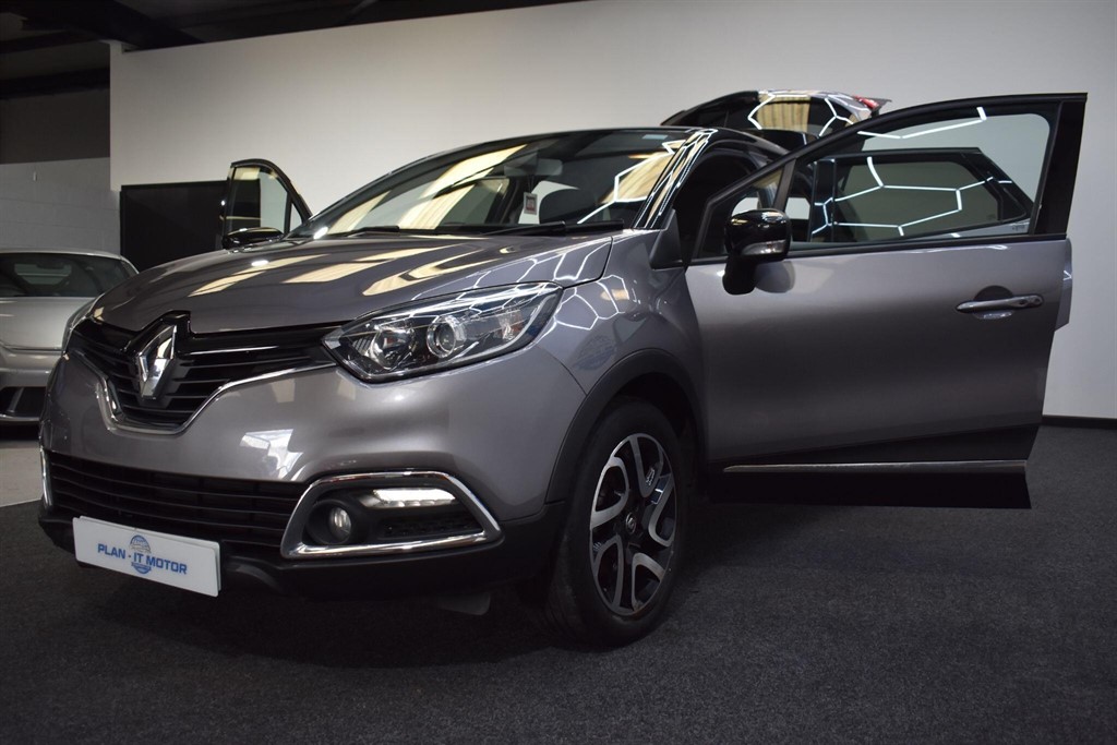 Used Renault Captur 2017 for sale - 77354055: Photo 11