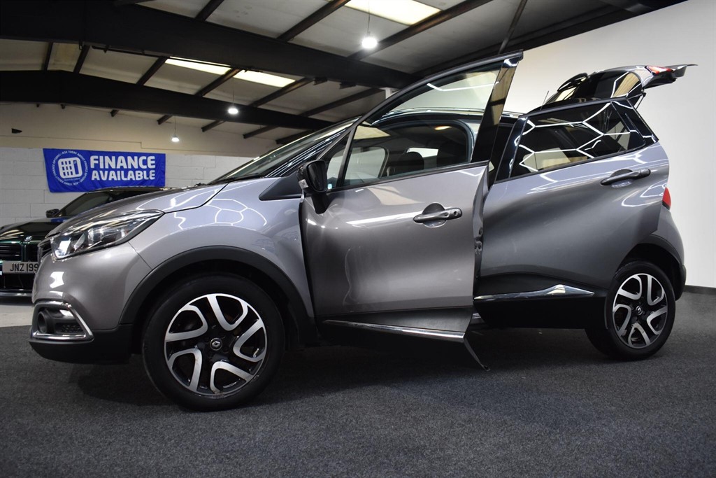 Used Renault Captur 2017 for sale - 77354055: Photo 12