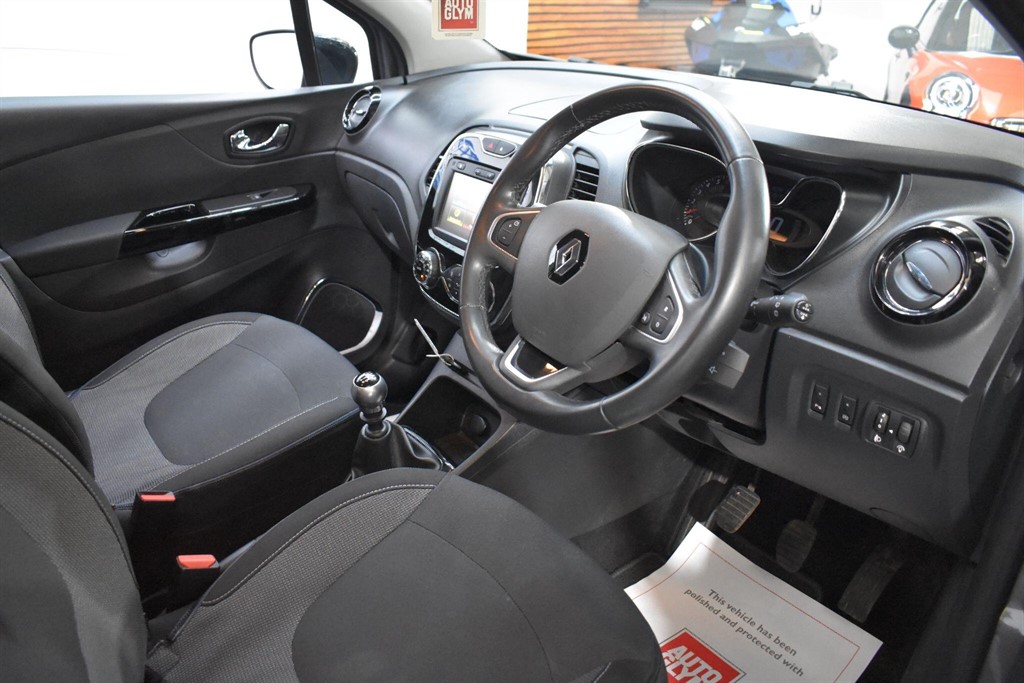 Used Renault Captur 2017 for sale - 77354055: Photo 29