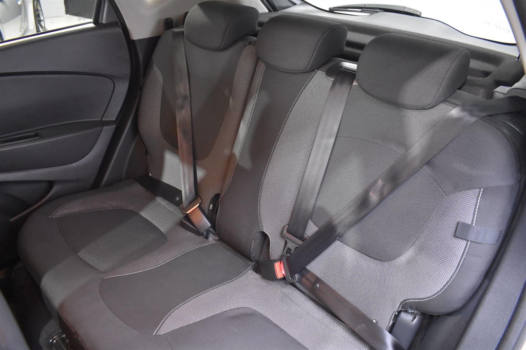 Used Renault Captur 2017 for sale - 77354055: Photo 37