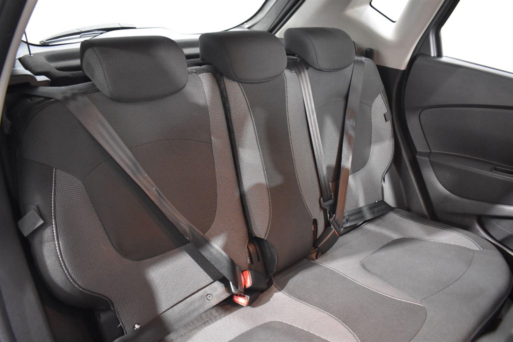 Used Renault Captur 2017 for sale - 77354055: Photo 40