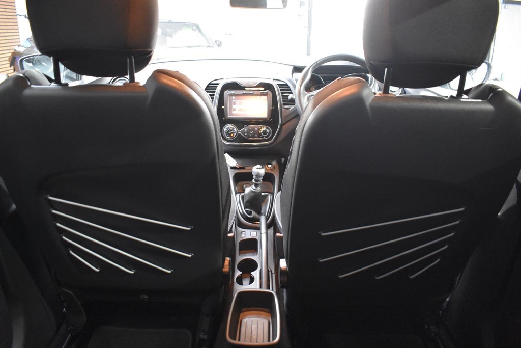 Used Renault Captur 2017 for sale - 77354055: Photo 42