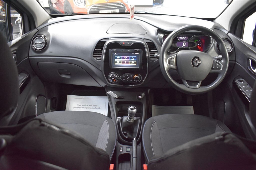 Used Renault Captur 2017 for sale - 77354055: Photo 44