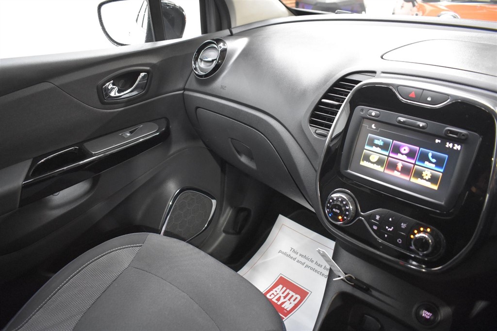 Used Renault Captur 2017 for sale - 77354055: Photo 49