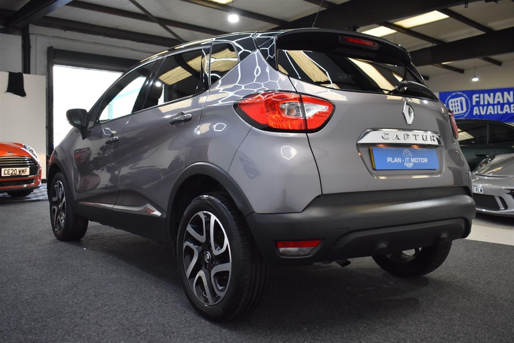 Used Renault Captur 2017 for sale - 77354055: Photo 5