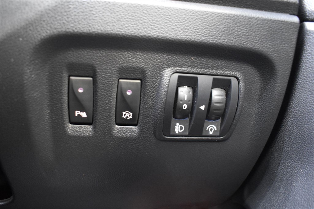 Used Renault Captur 2017 for sale - 77354055: Photo 51