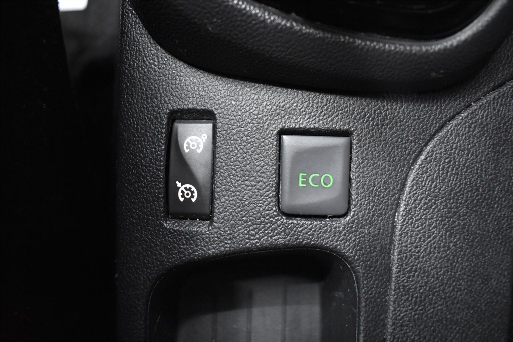 Used Renault Captur 2017 for sale - 77354055: Photo 60