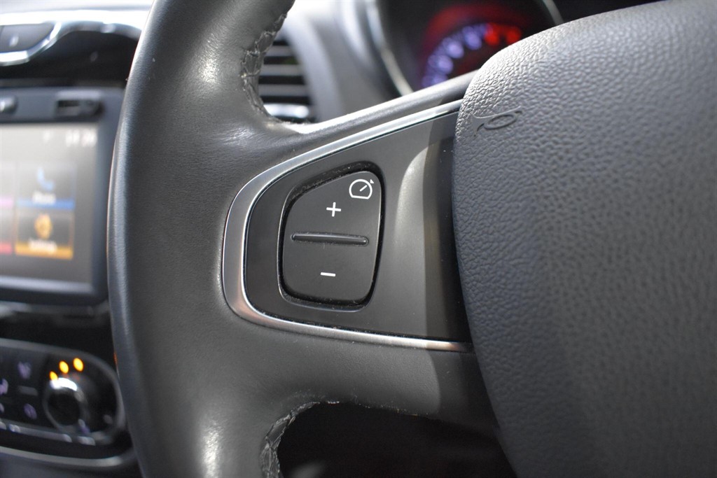 Used Renault Captur 2017 for sale - 77354055: Photo 63