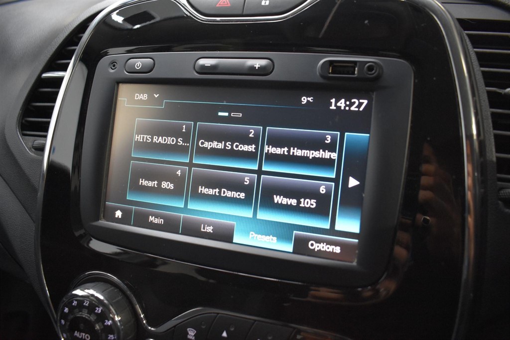 Used Renault Captur 2017 for sale - 77354055: Photo 67