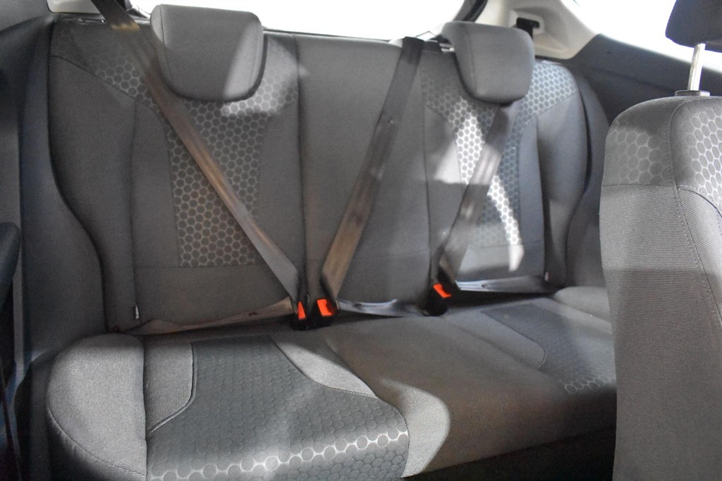 Used Ford Fiesta 2011 for sale - 77300710: Photo 41