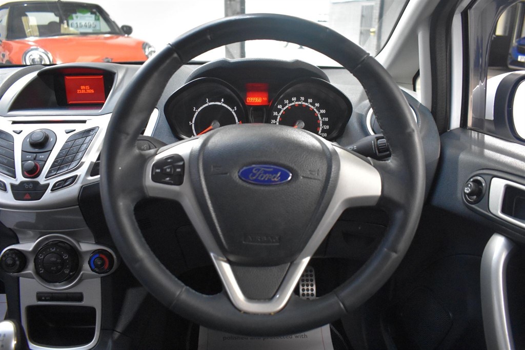Used Ford Fiesta 2011 for sale - 77300710: Photo 45