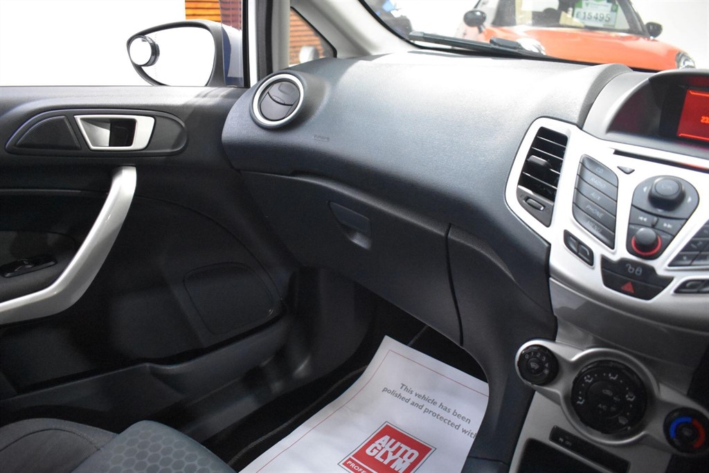 Used Ford Fiesta 2011 for sale - 77300710: Photo 49