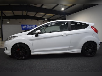 Used Ford Fiesta 2011 for sale - 77300710: Photo