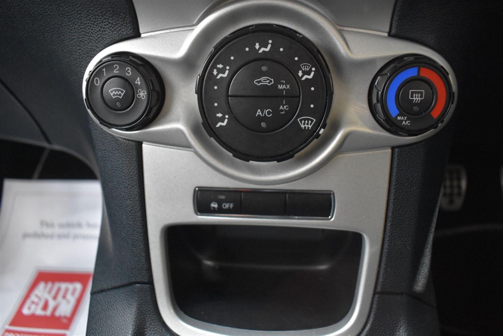 Used Ford Fiesta 2011 for sale - 77300710: Photo 55