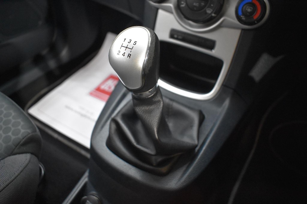 Used Ford Fiesta 2011 for sale - 77300710: Photo 58