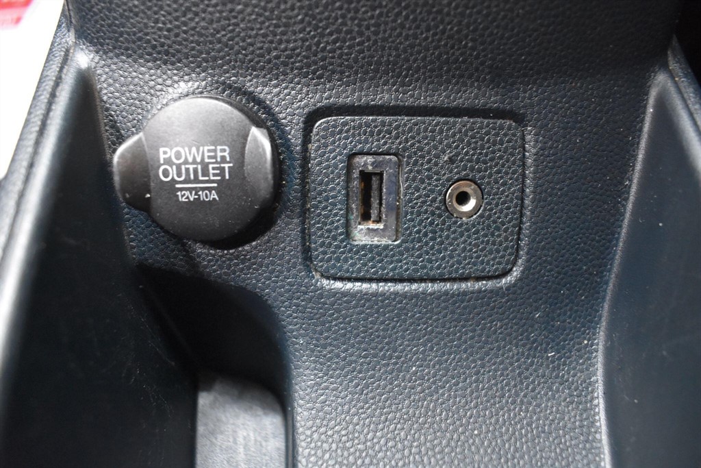 Used Ford Fiesta 2011 for sale - 77300710: Photo 59