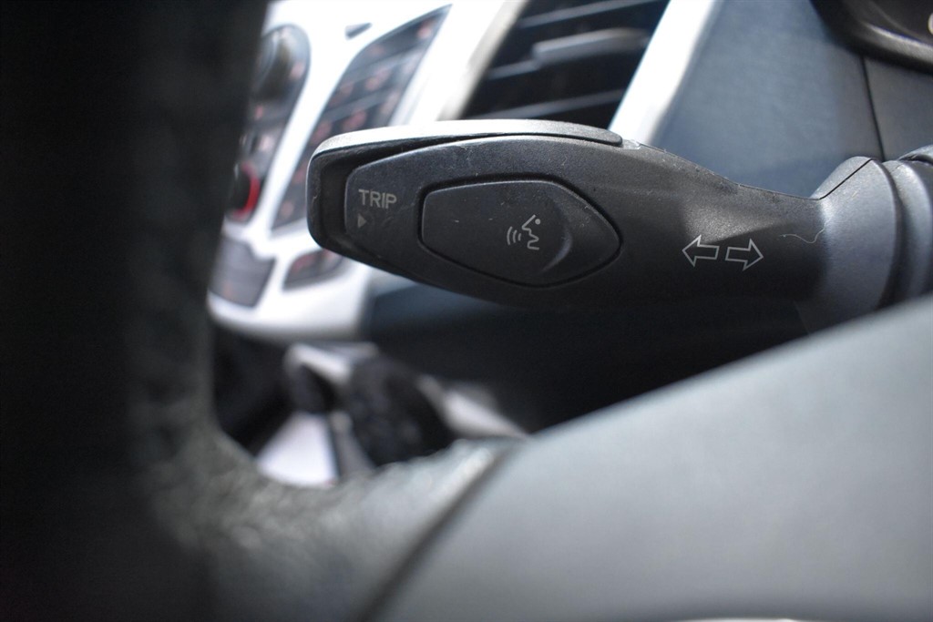 Used Ford Fiesta 2011 for sale - 77300710: Photo 63